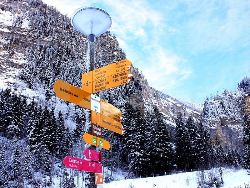 Smartbox  Corso di arrampicata su ghiaccio con guida alpina sulle montagne di Adelboden - Cofanetto regalo 