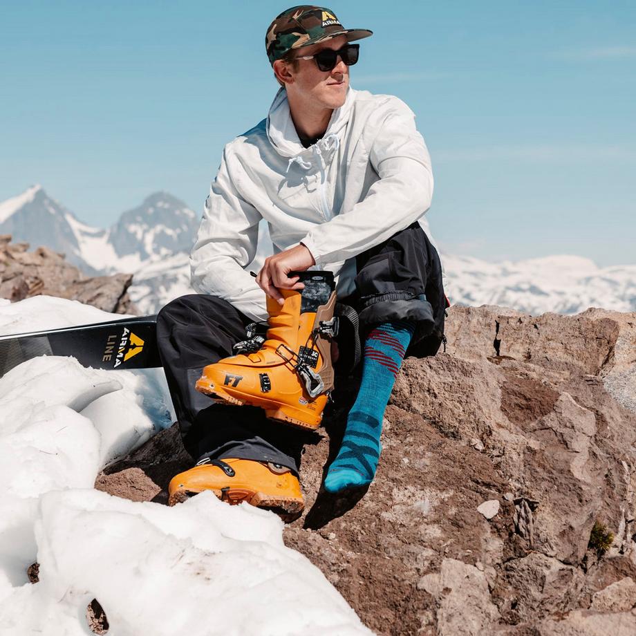 Darn Tough Vermont  Calze Uomo Ginocchio Sci Snowboard Ultra Leggere in Lana Merino 