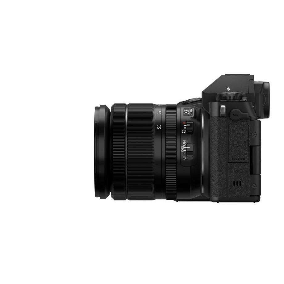 FUJIFILM  X X-S20 + XF18-55mm 