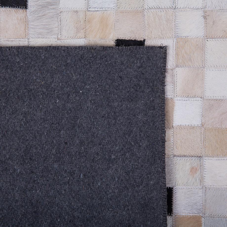 Beliani Tapis en Cuir  ERFELEK  
