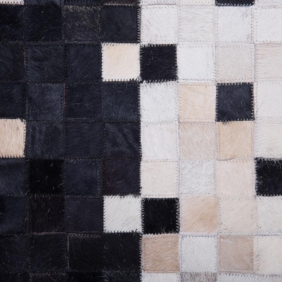 Beliani Tapis en Cuir  ERFELEK  
