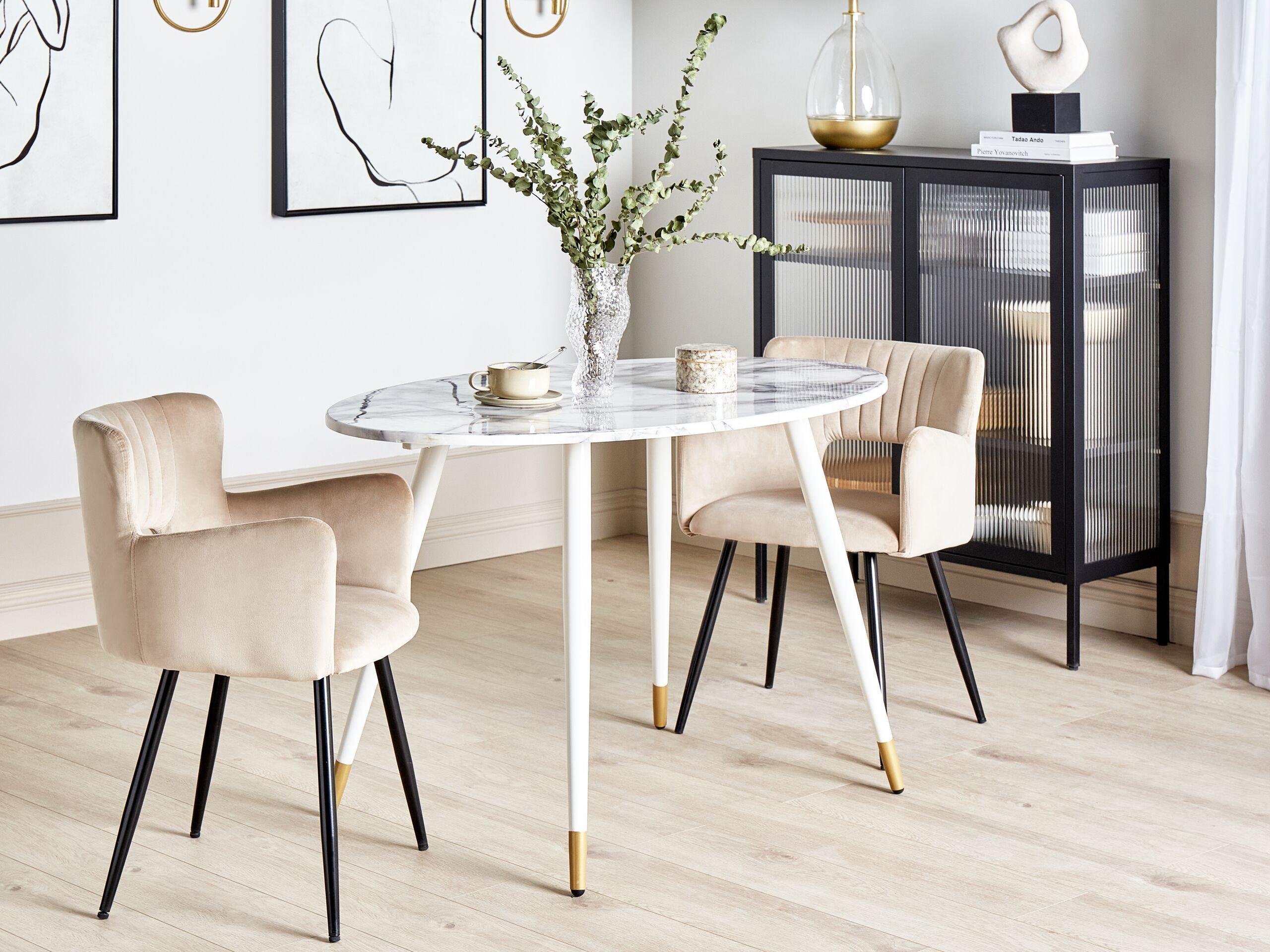 Beliani Table de repas en MDF Glamour GUTIERE  