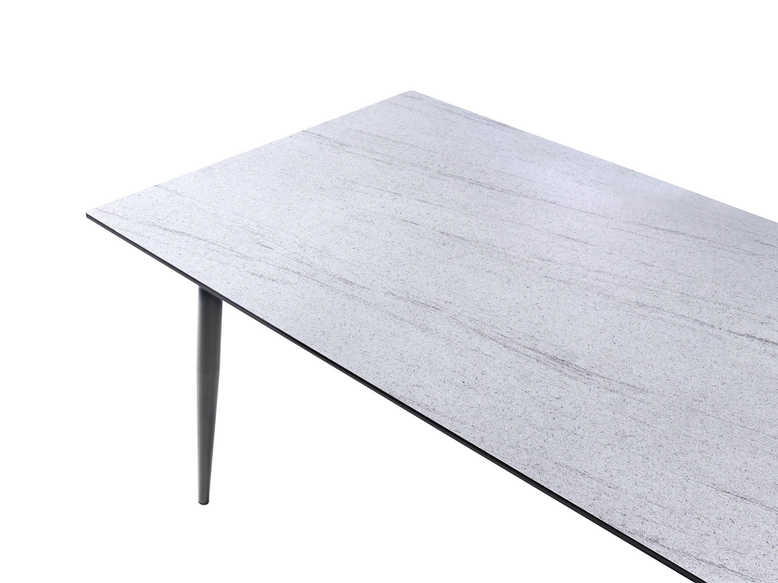 Beliani Gartentisch aus HPL-Platte Modern TOLENTINO  