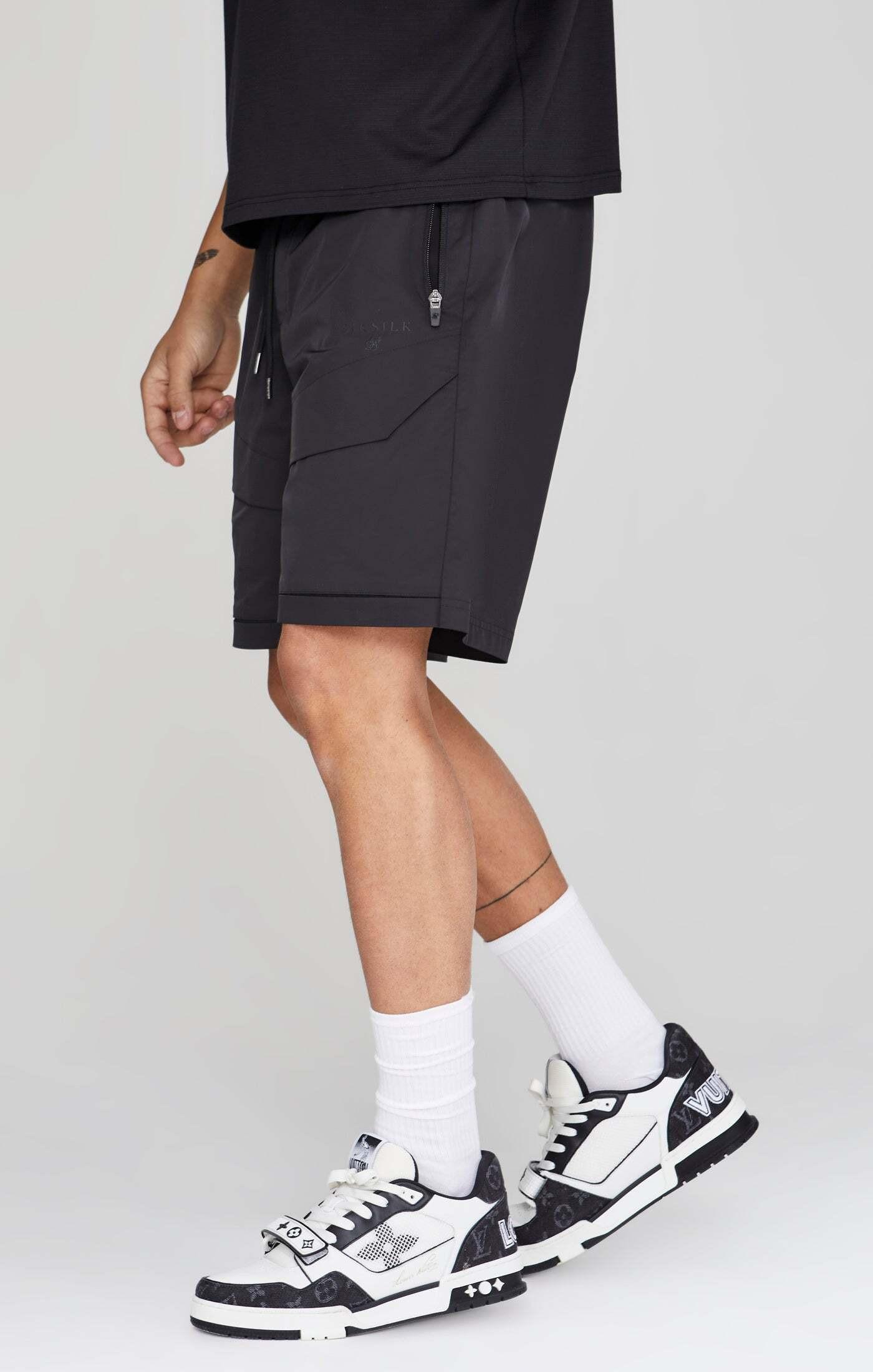 Sik Silk Cargo Shorts Schwarz  