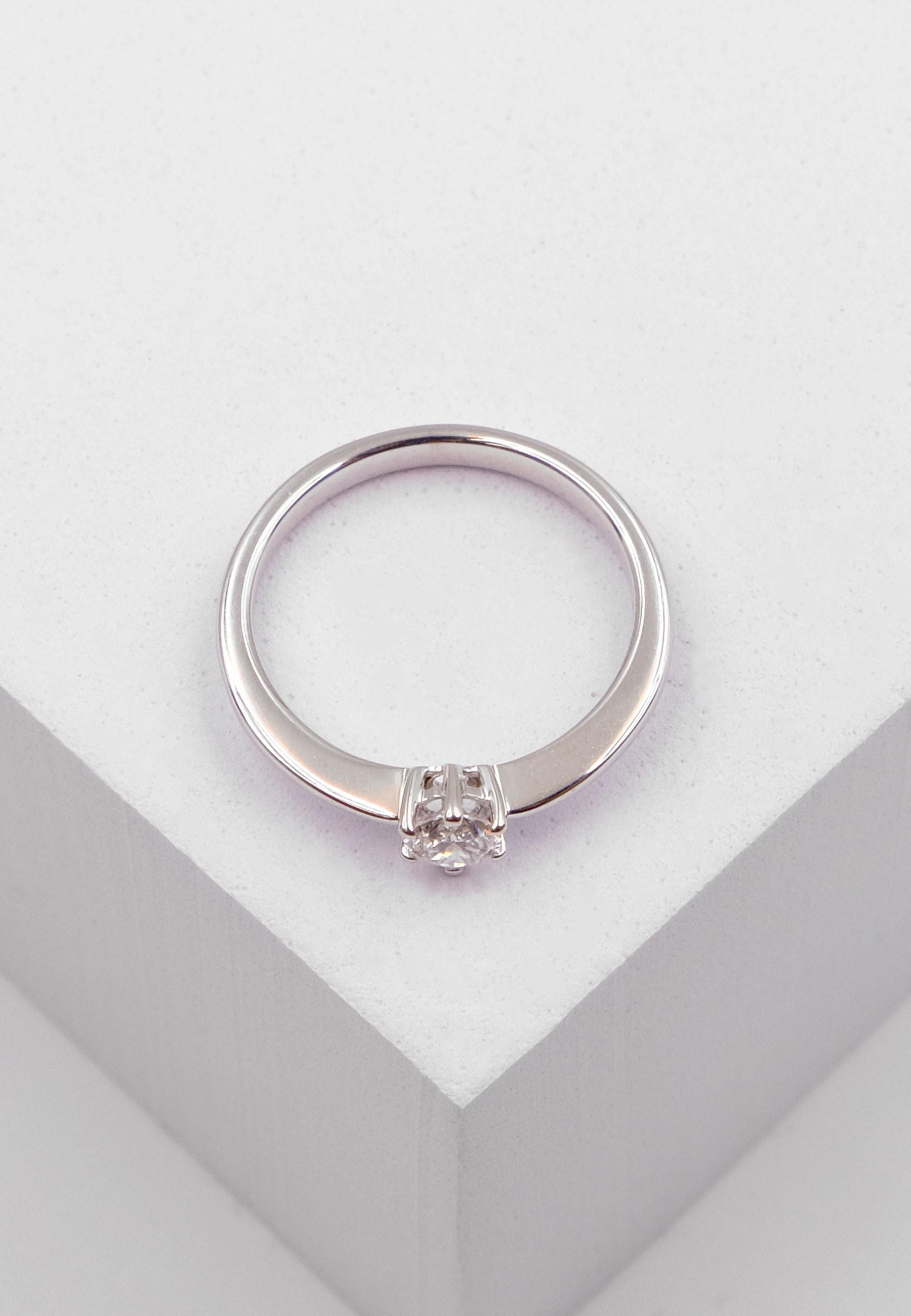 MUAU Schmuck  Solitaire Ring Diamant 0.30ct. Weissgold 750 