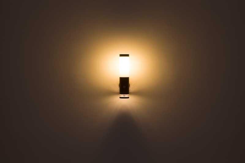 mutoni Lampe d'extérieur Jaicy inox aspect bois 1xE27 LED  