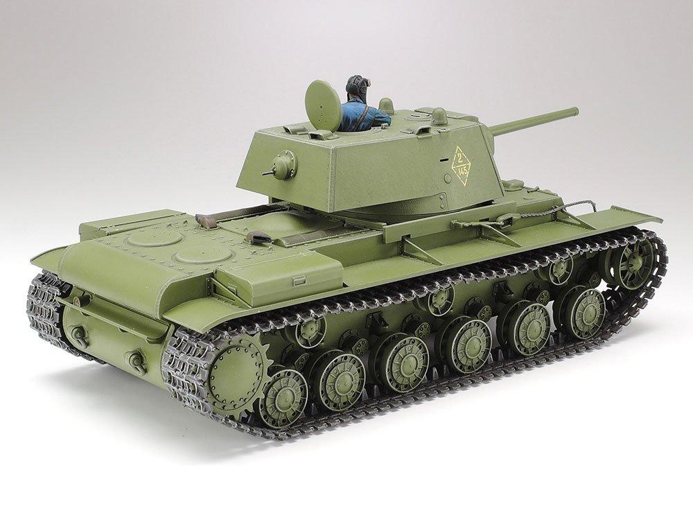 Tamiya  Tamiya Russian Heavy Tank KV-1 Tank model Montagesatz 1:35 