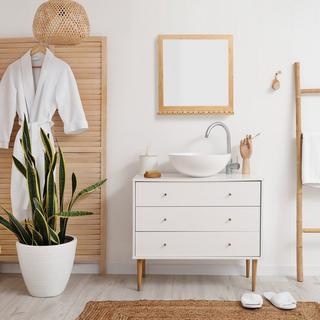 B2X Bambus-Wandspiegel mit Ablage  