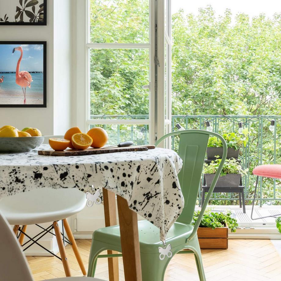 B2X  16 Nappe en papier pliée papillon 