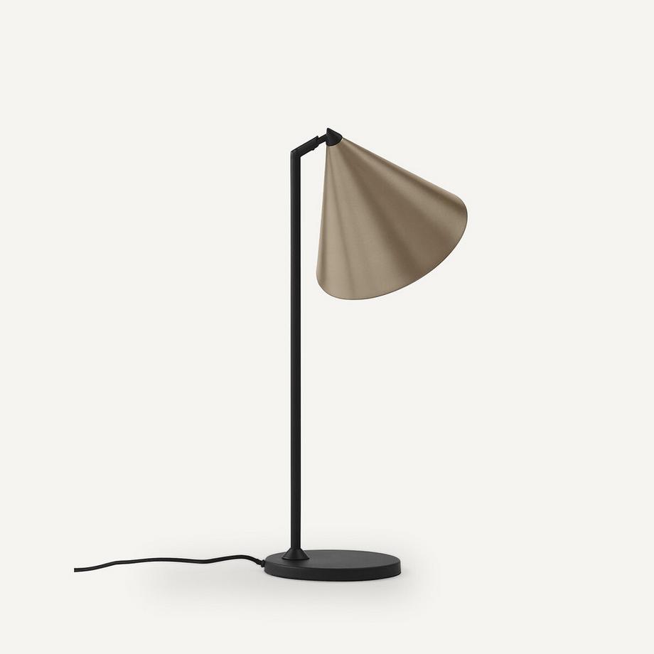 AM.PM Tischlampe Moke  
