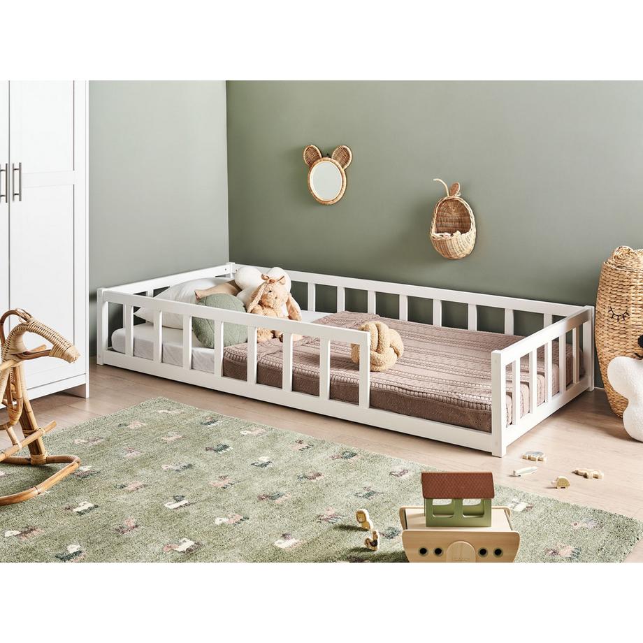 Beliani Lit d'enfant en Bois de pin Scandinave MEYMAC  