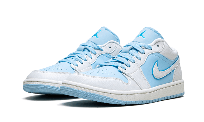 NIKE  Air Jordan 1 Low SE Reverse Ice 