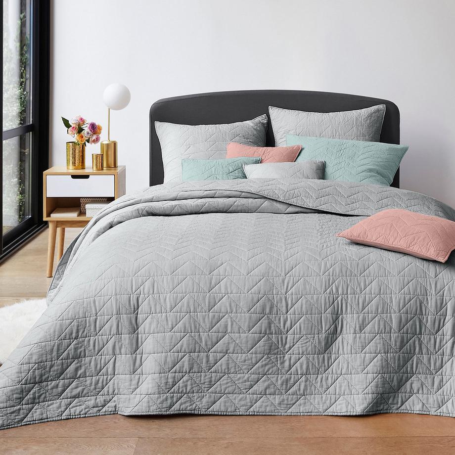 La Redoute Intérieurs Zig Zag Scenario Gesteppte Tagesdecke  