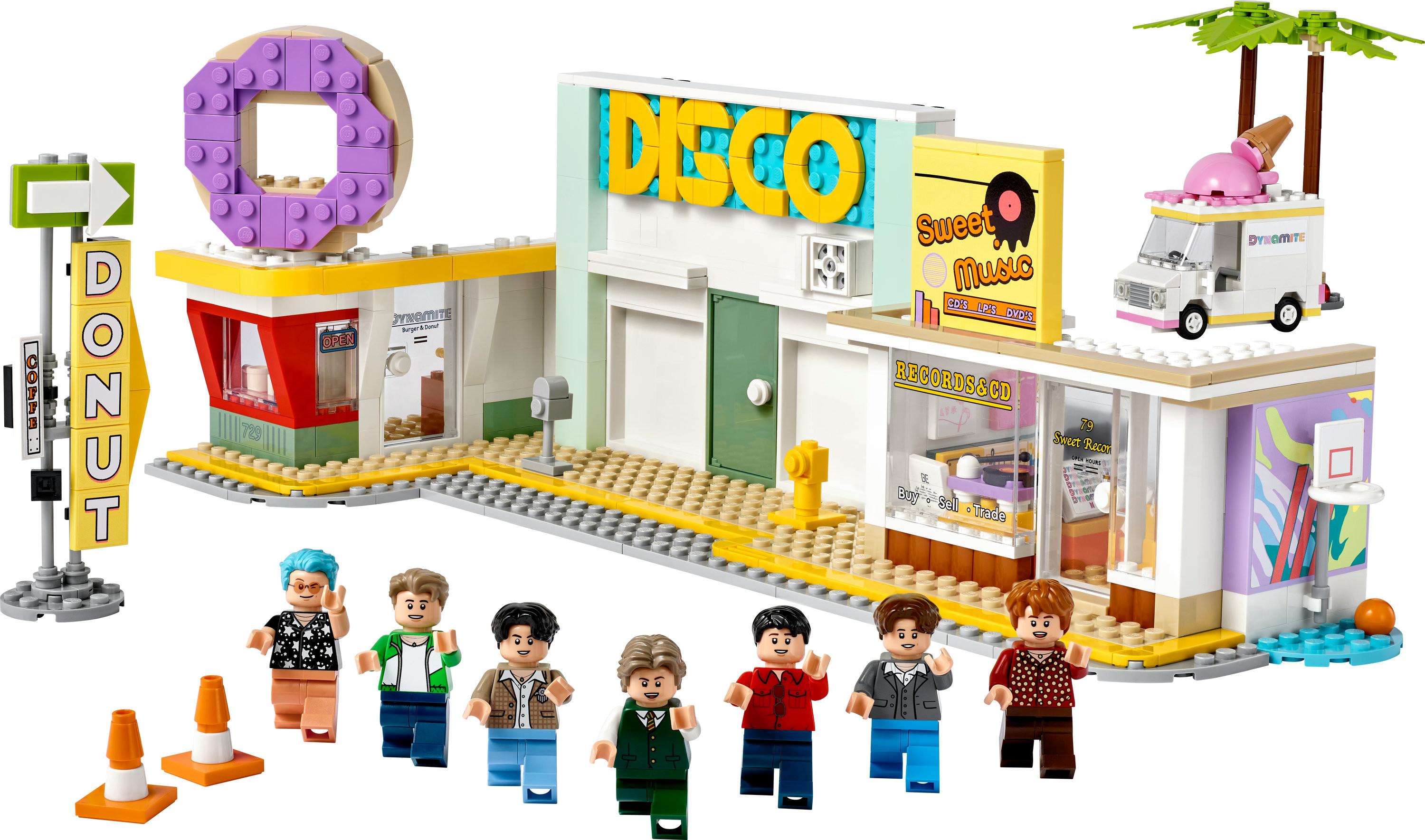 LEGO®  LEGO Ideas BTS Dynamite 