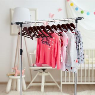 B2X 20er Set Kleiderbügel aus Holz für Kinder  