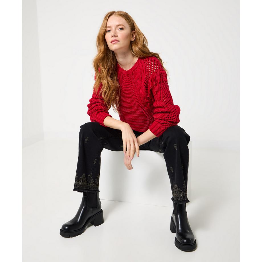 Auffälligerer Zopfpullover