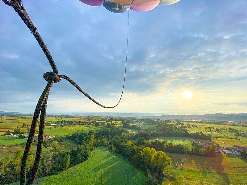 Smartbox  Flug über Norditalien: 1 Heissluftballonfahrt über Crema, Morimondo oder Mondovì - Geschenkbox 