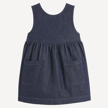 Robe évasée sans manches