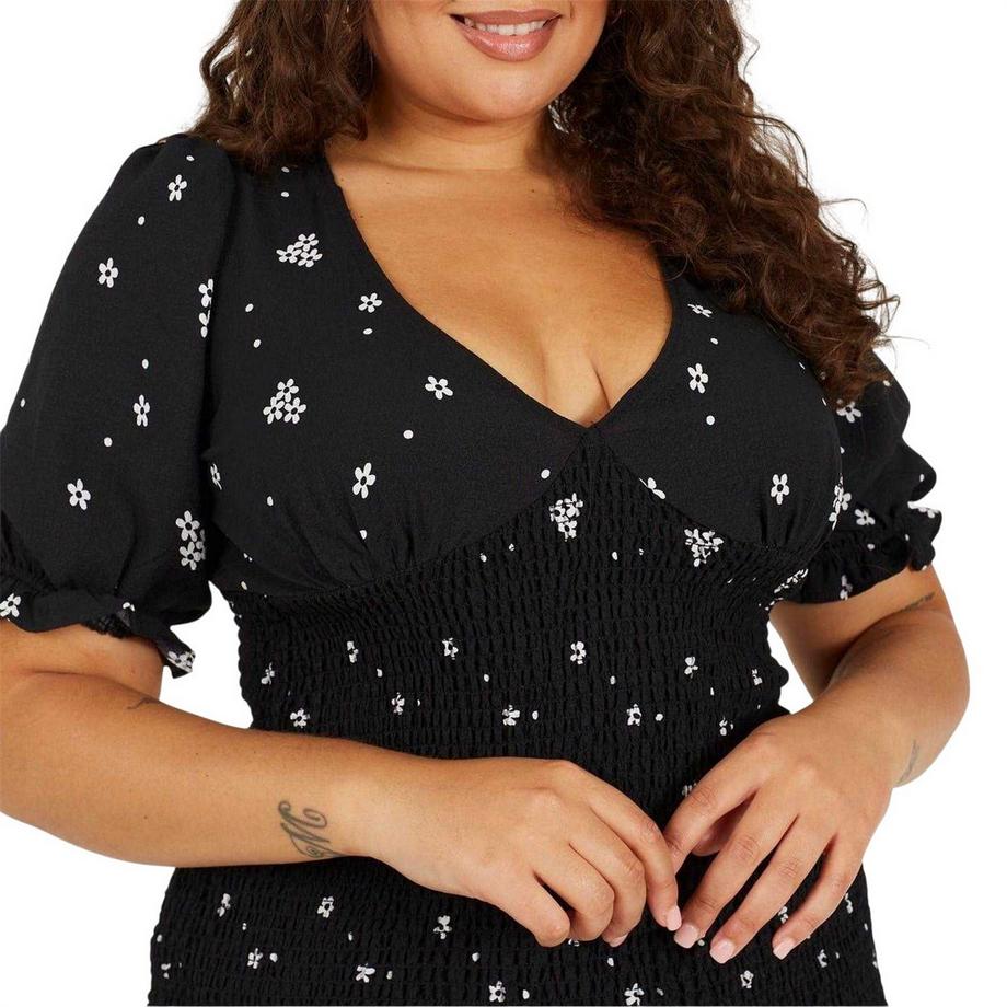 Brave Soul Robe Courte Manches Bouffantes  