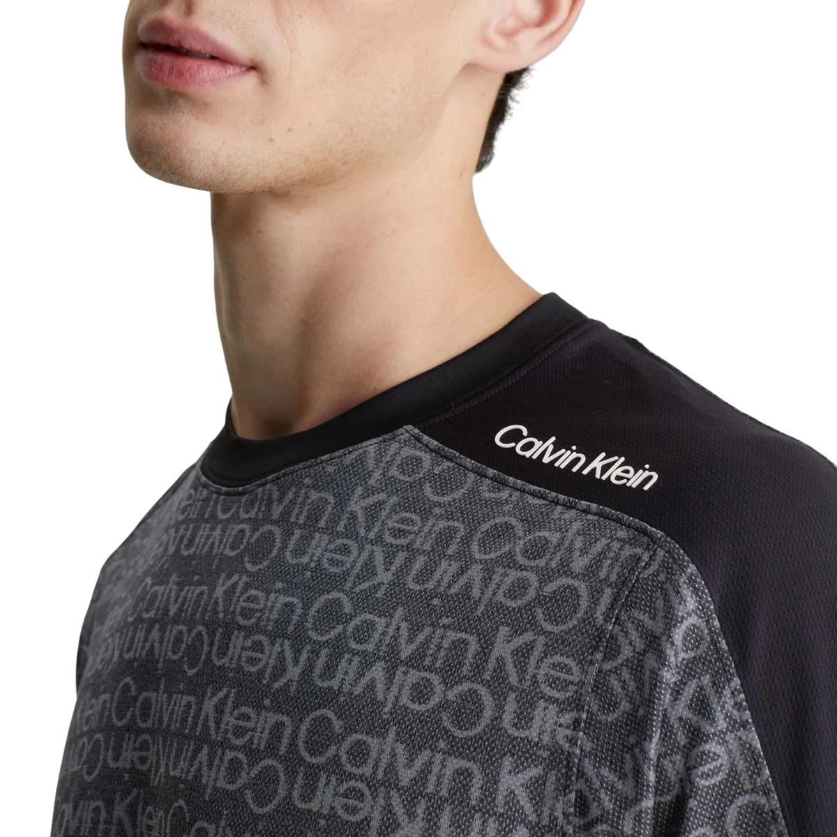 Calvin Klein Fitnessstudio Rundum Bedrucktes T-Shirt  