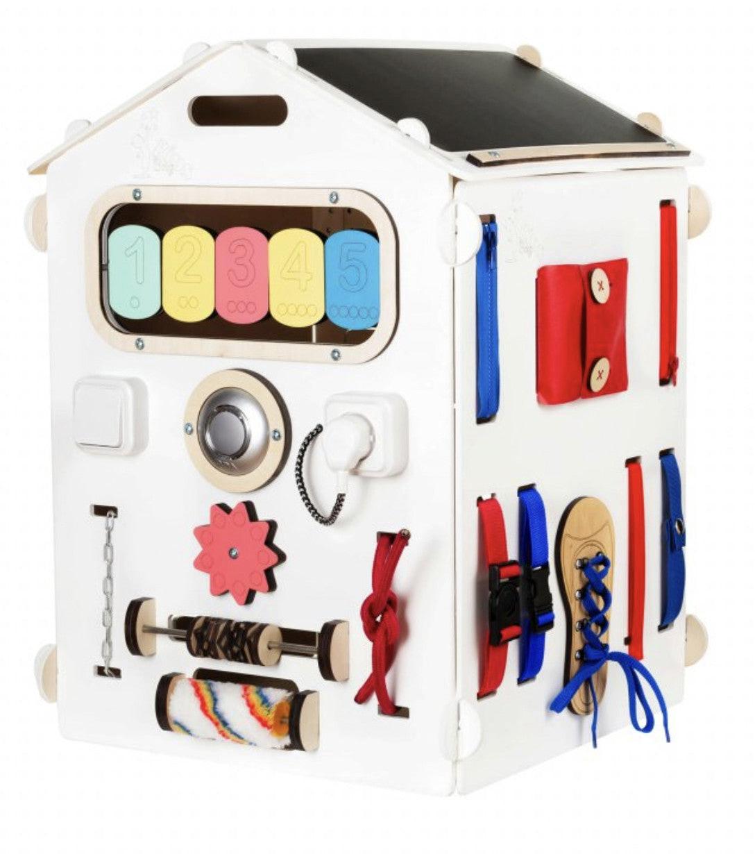 Montessori  BusyKids House - Weiss Montessori® by Busy Kids 