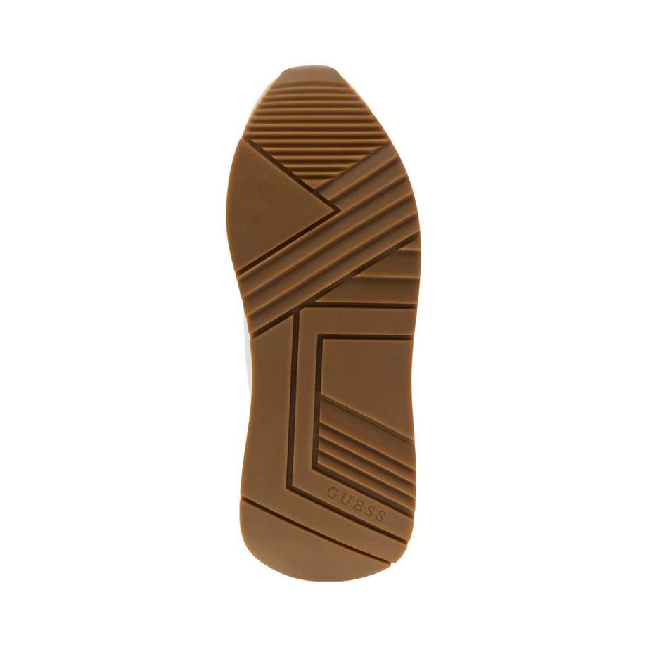 GUESS Eagar Pumps  