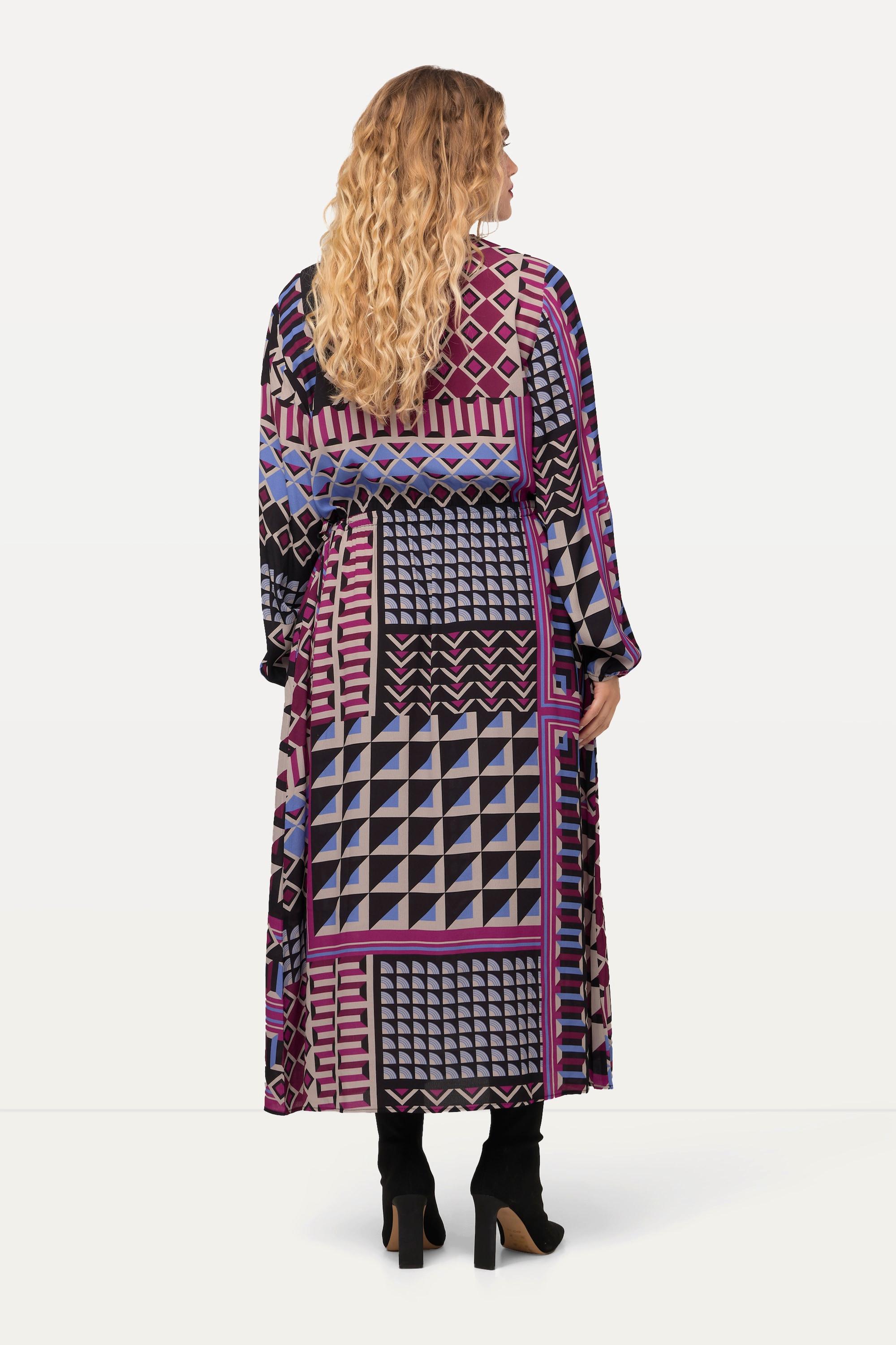 Ulla Popken  Robe midi avec effet cache-cœur, décolleté en V et manches longues, imprimé patchwork 