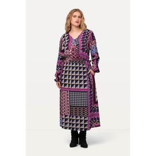 Ulla Popken  Robe midi avec effet cache-cœur, décolleté en V et manches longues, imprimé patchwork 