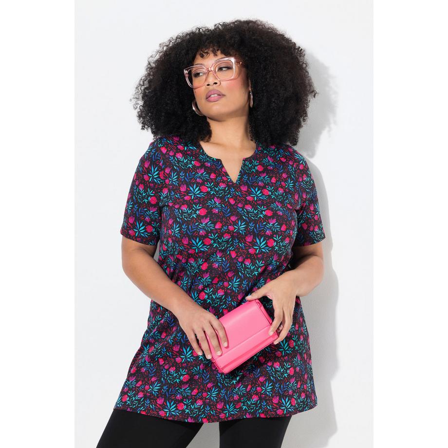 Ulla Popken T-shirt long coupe A-ligne col tunisien manches courtes avec poches  