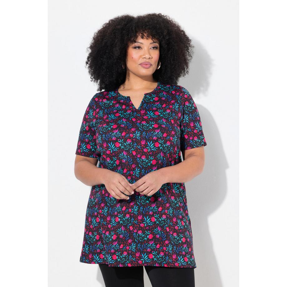 Ulla Popken T-shirt long coupe A-ligne col tunisien manches courtes avec poches  