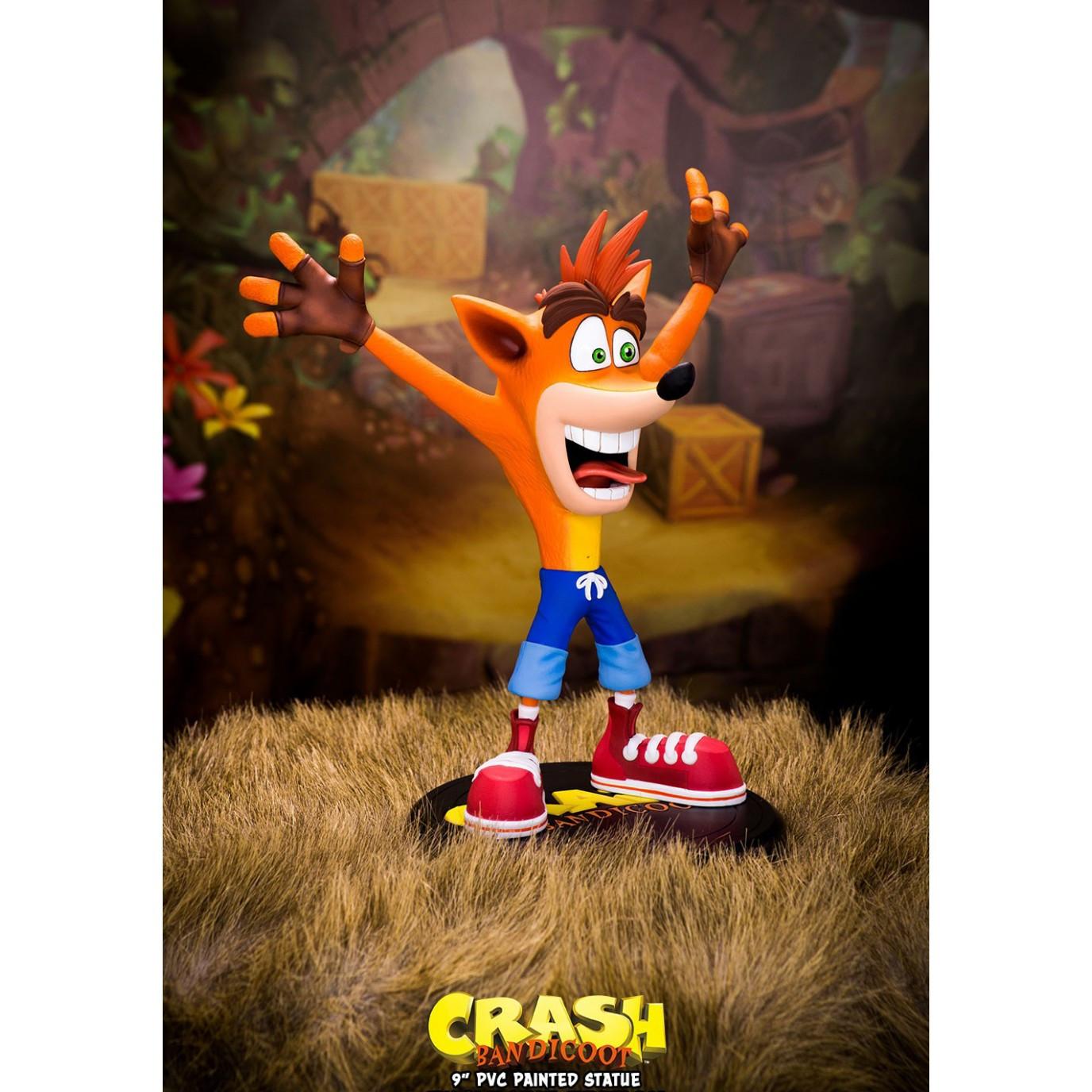 F4F  Statue - Crash Brandicoot - Crash 