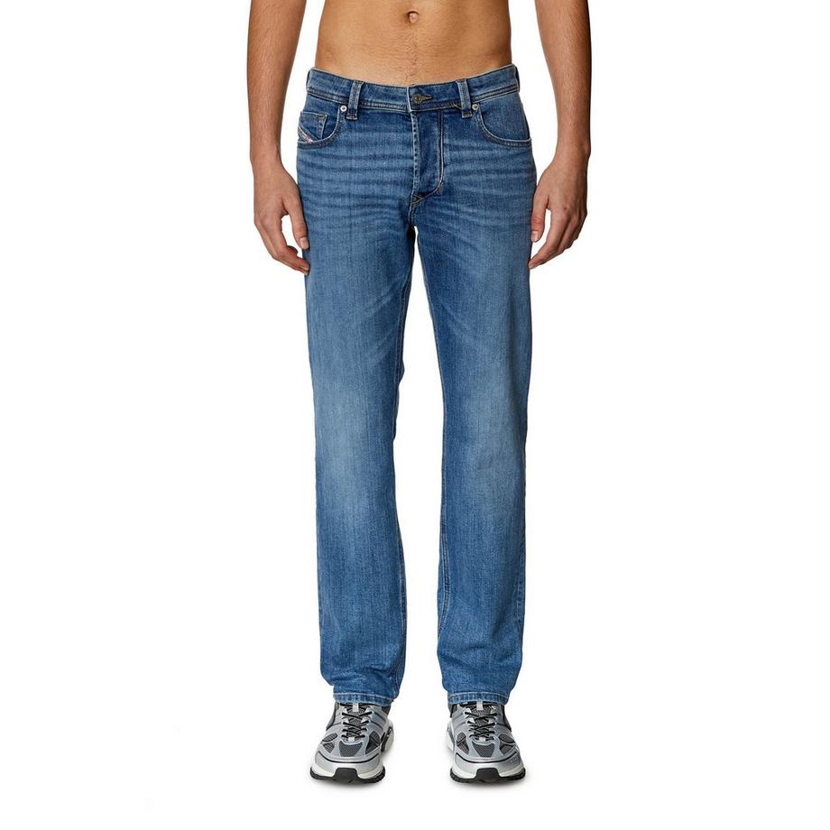 DIESEL 1986 Larkee Beex Tapered Fit Jeans  