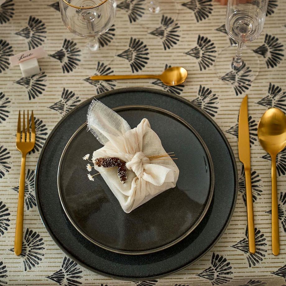 La Redoute Intérieurs  Ménagère 24 couverts 