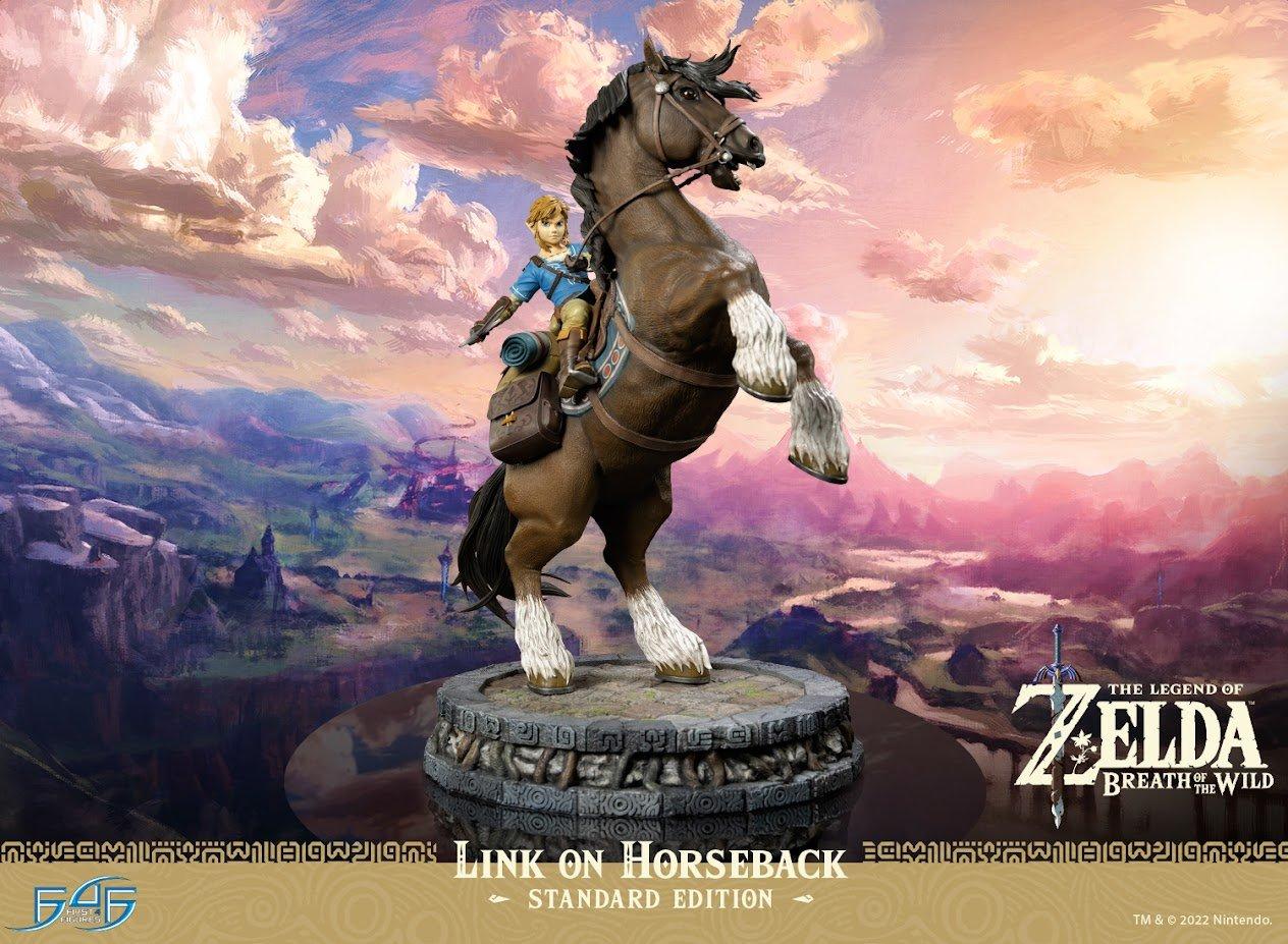 First 4 Figures  Figur: Breath of the Wild Statue Link on Horseback (56cm) 