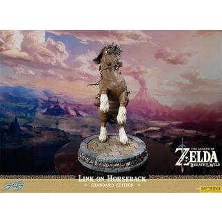 First 4 Figures  Figur: Breath of the Wild Statue Link on Horseback (56cm) 
