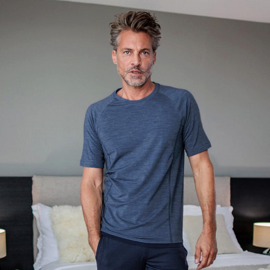 STAY WARM SLEEP T-SHIRT MEN