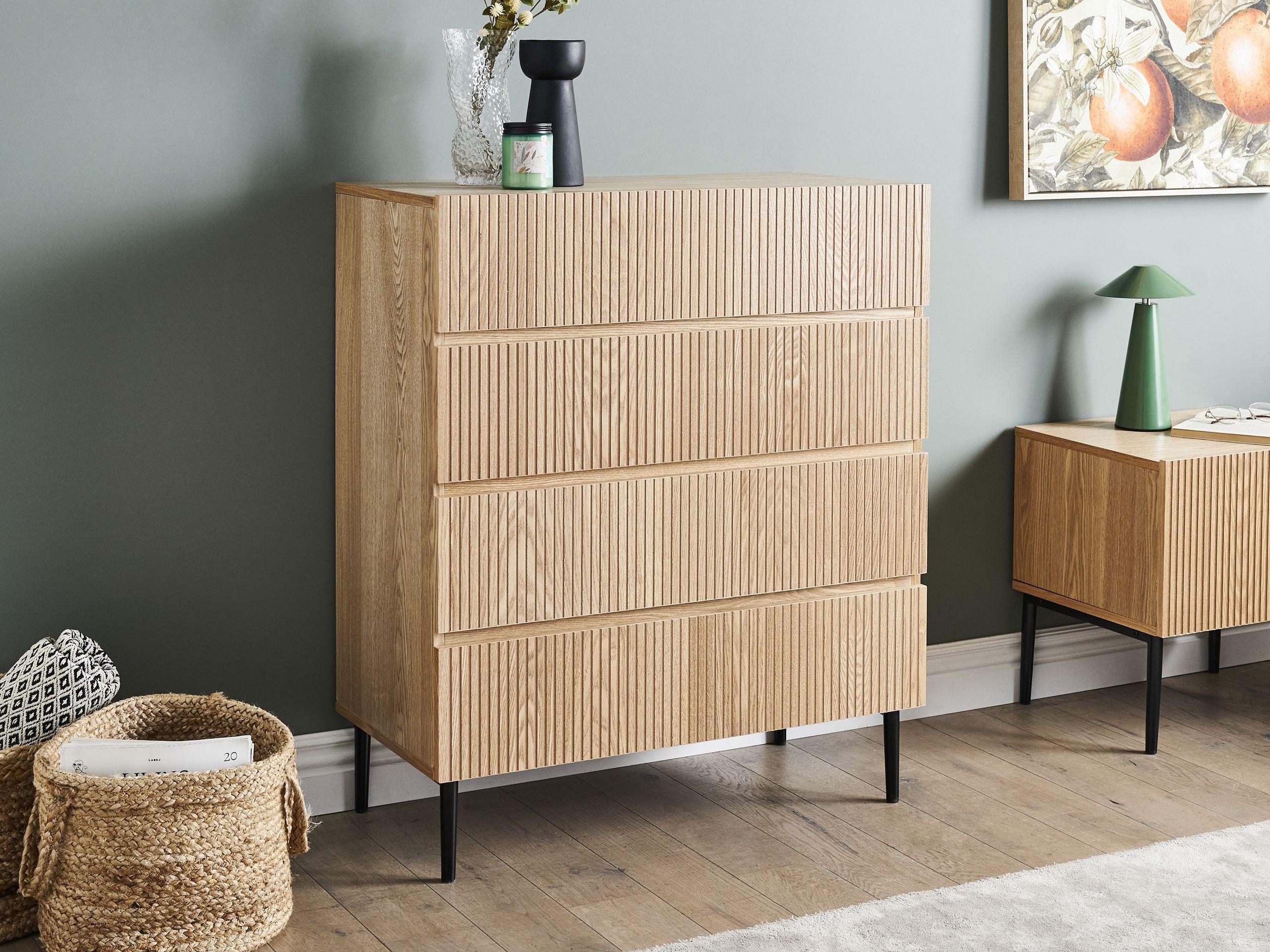 Beliani Cassettiera 4 cassetti en Fibra a media densità (MDF) Moderno BLYTHE  