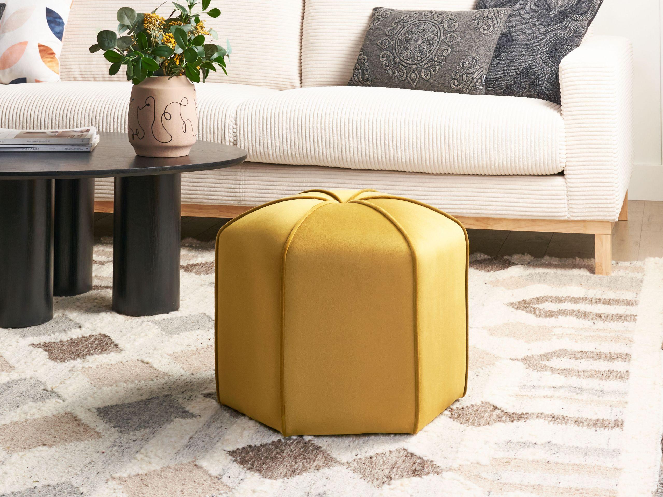 Beliani Pouf aus Samtstoff Modern WISHEK  