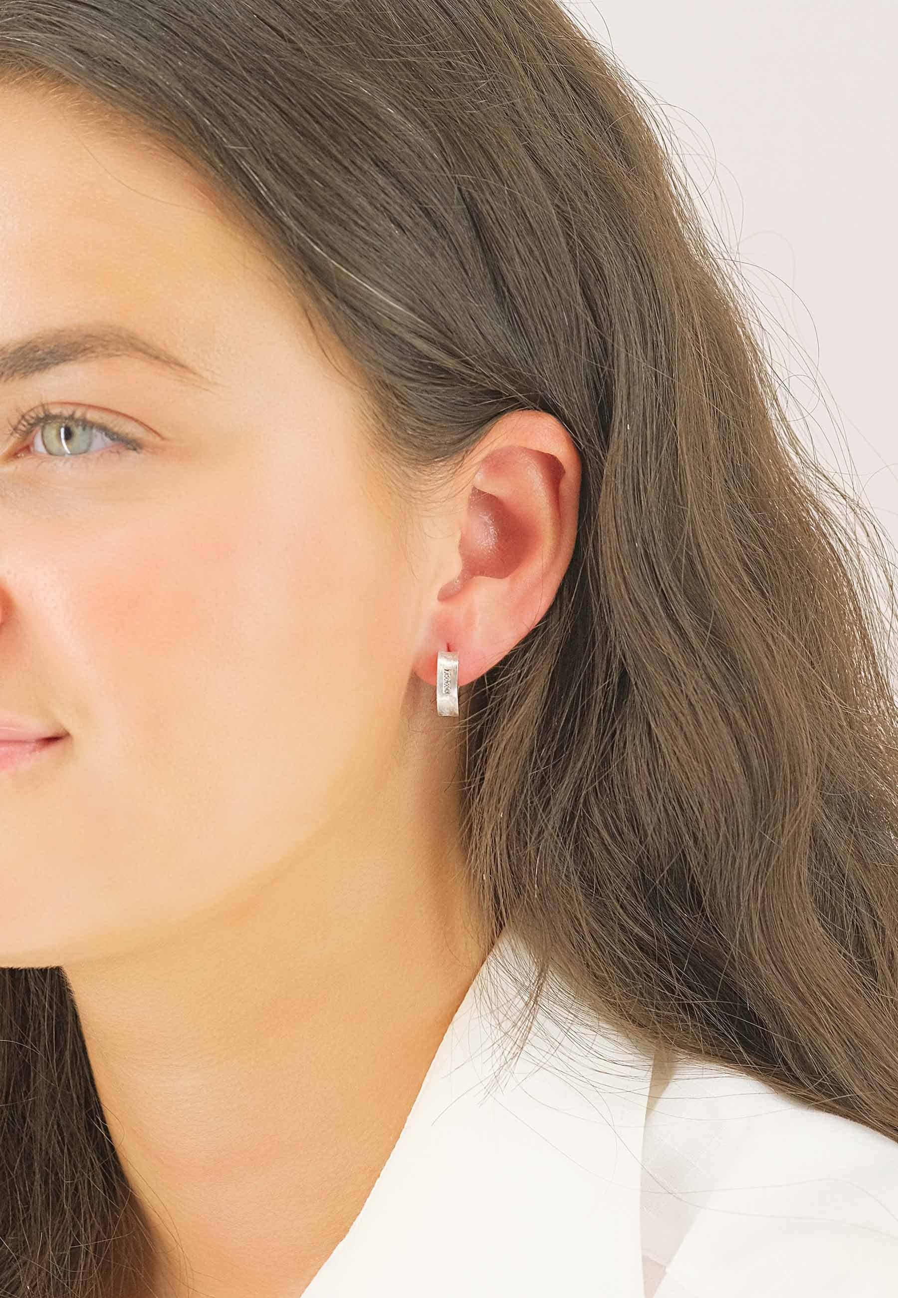 MUAU Schmuck  Creolen Weissgold 750 Diamant 0.03ct. 15mm 