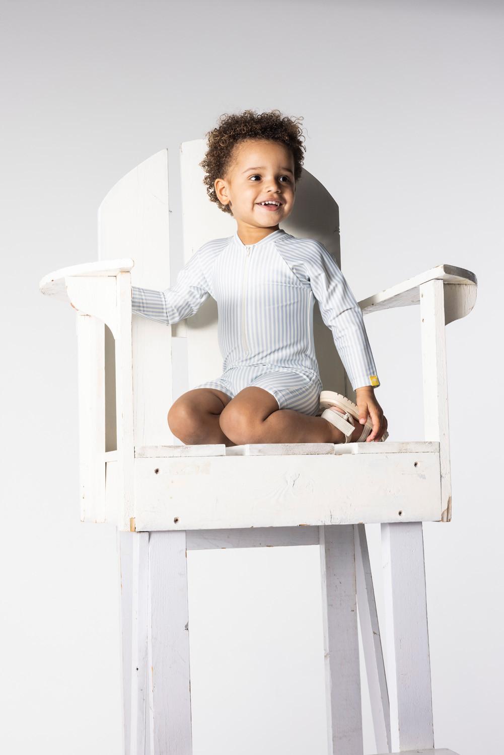 Swim Essentials Jungen gestreifter Schwimmanzug  