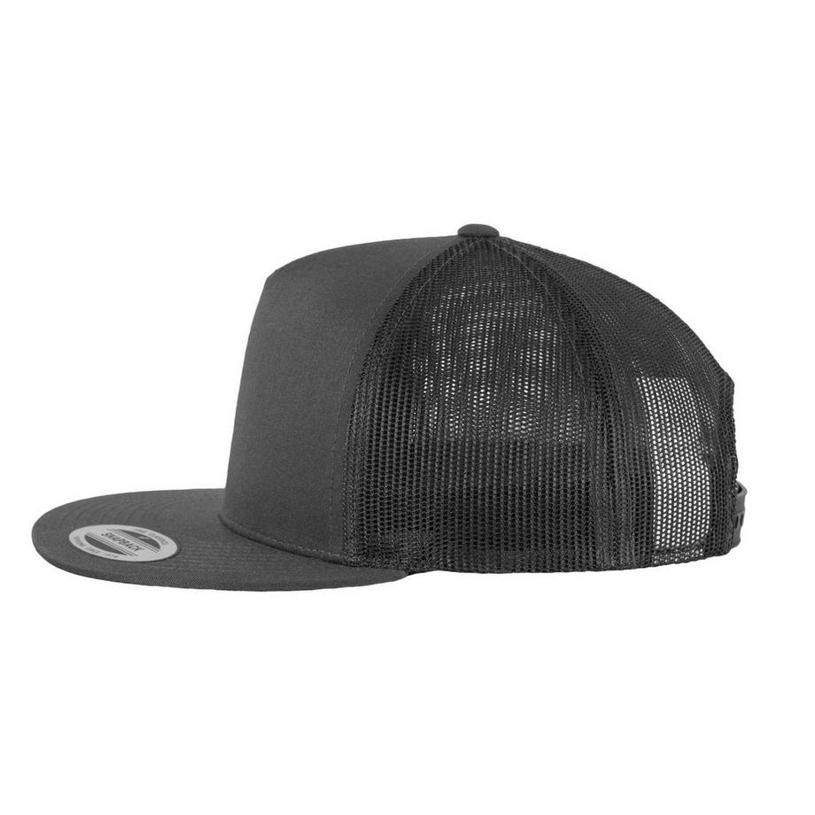 FLEXFIT Classic Trucker Cap  