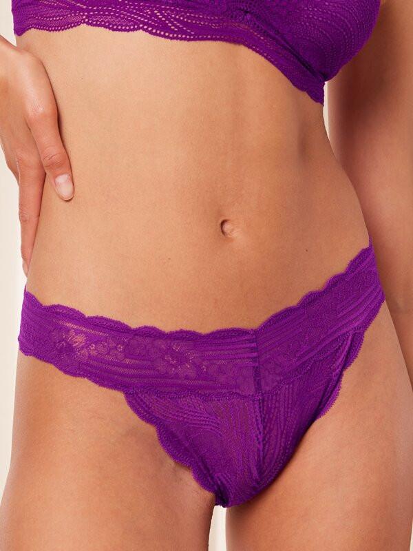 Triumph Lift Smart Brazilian String  