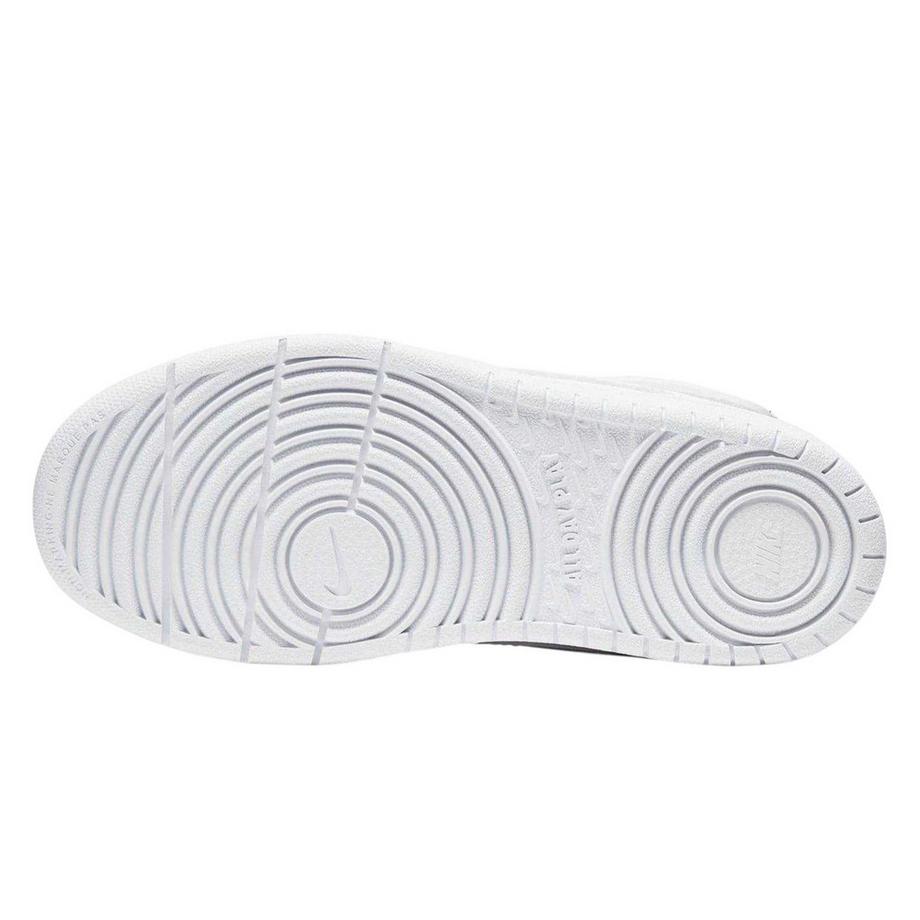 NIKE Baskets Montantes Court Borough  