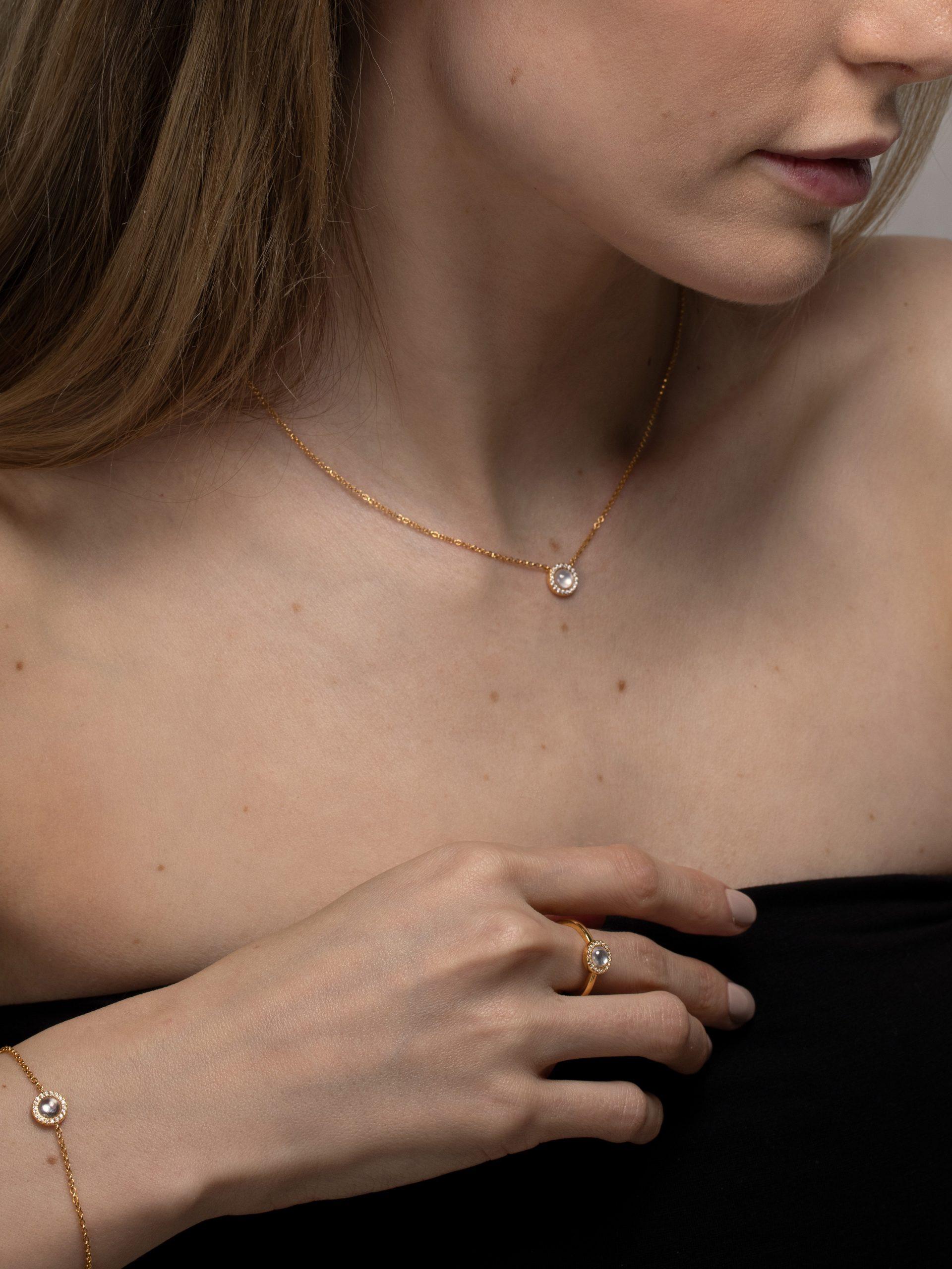 PHANTASYA  Perlmutt mit Zirkonia Kette 1948 Vergoldet 