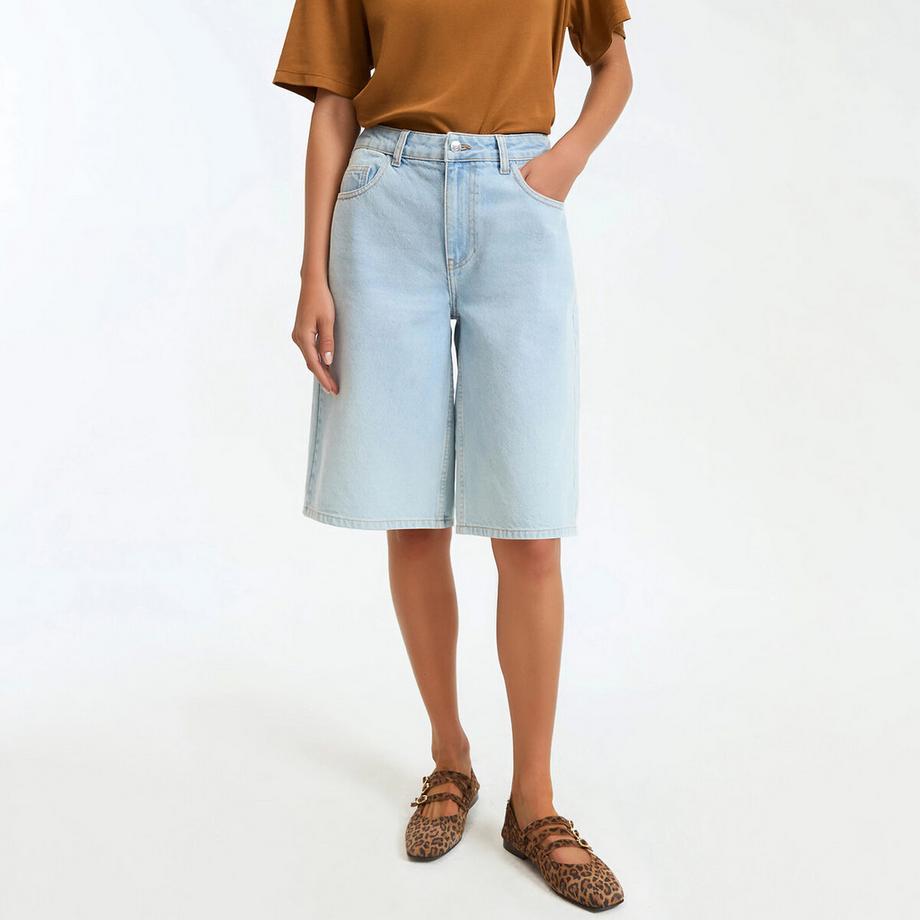 Jeans-Bermudas