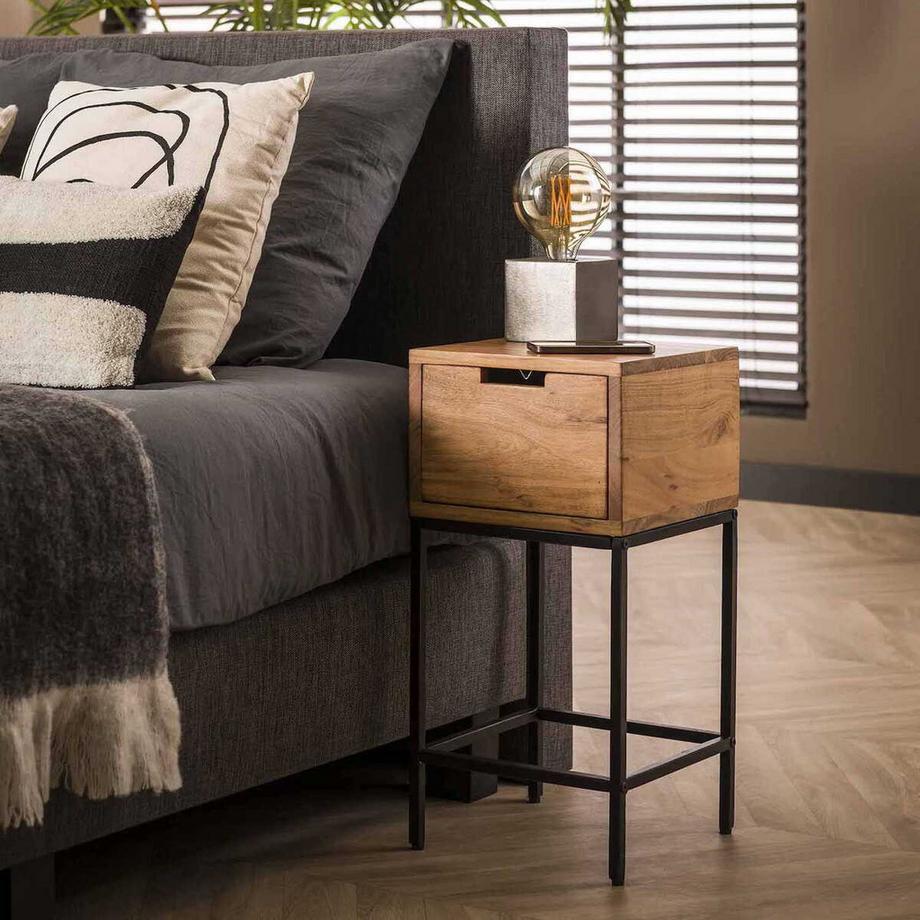 mutoni Table de nuit Flat 1S  