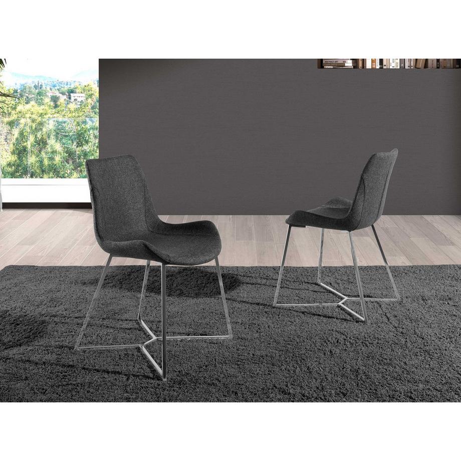 ANGEL CERDA Stuhl aus dunkelgrauem Stoff  