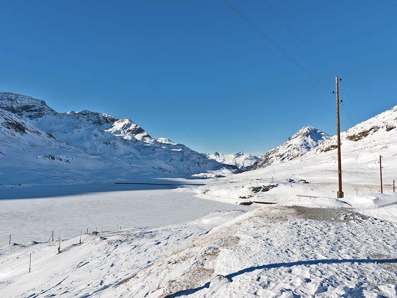 Smartbox  2 Übernachtungen im Hotel Bernina mit Schneeschuhwanderung unter den Sternen - Geschenkbox 