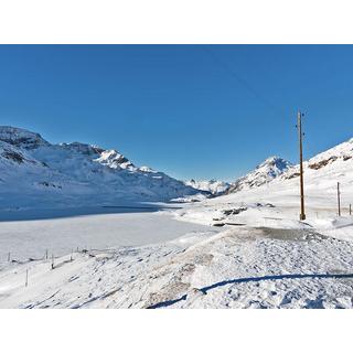 Smartbox  2 Übernachtungen im Hotel Bernina mit Schneeschuhwanderung unter den Sternen - Geschenkbox 