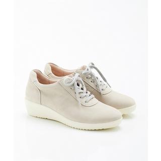 Damart  Tennis aspect nubuck à lacets Amortyl. 